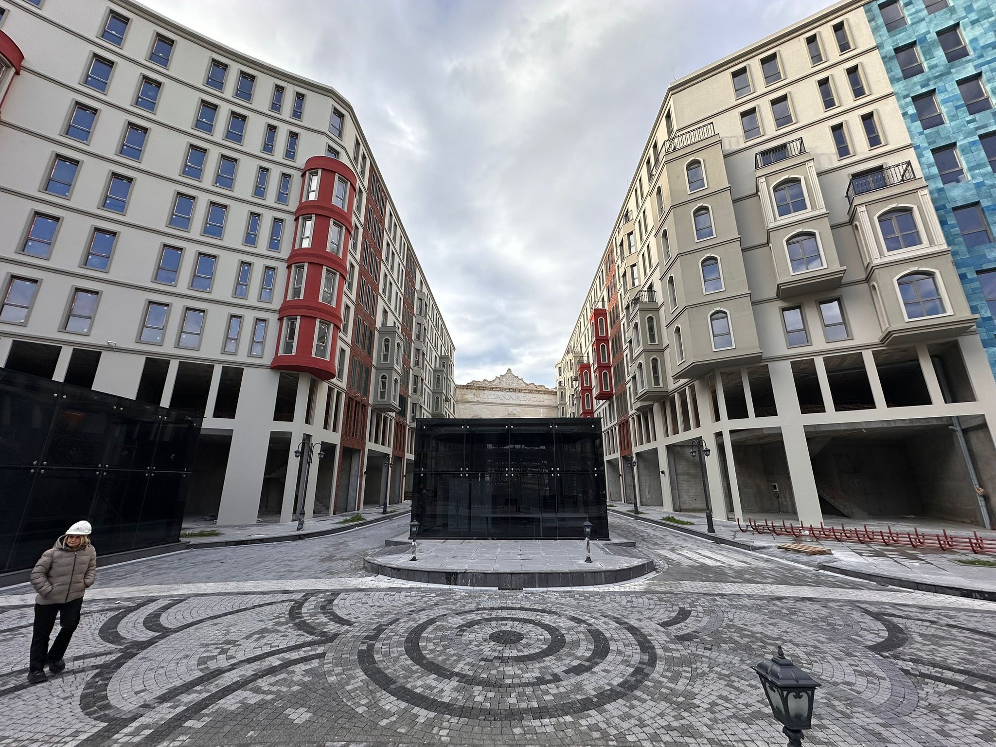 Property in Turkey – Cheap Apartments Istanbul affordable luxury in Bahcesehir near the Akbati mall and